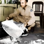 Major Jesse Marcel 1947 holding an alleged piece of weather balloon debris - 1947